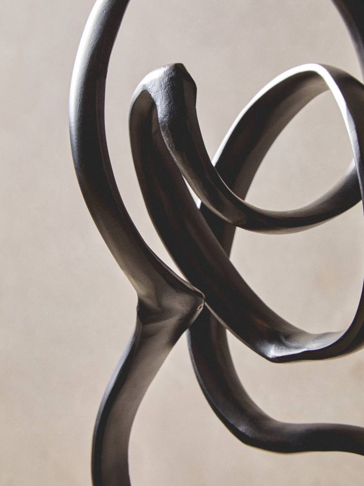 Lorenza Large Black Loop Sculpture