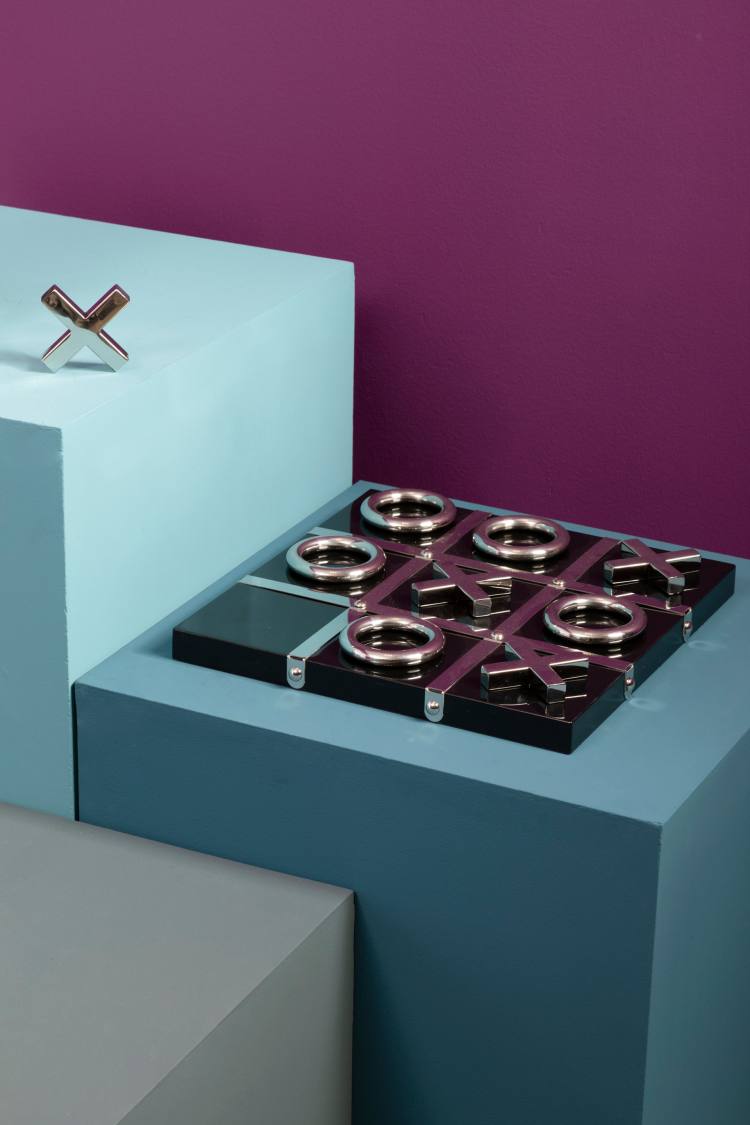 Prestige Noughts and Crosses Set