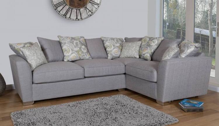 Pictured in Barley Silver with 5 pillows in same fabric, 4 pillows in Camelia Winter and scatter cushions in Script Grey 