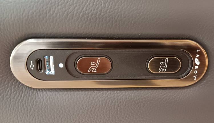 Power recline buttons with USB charging port