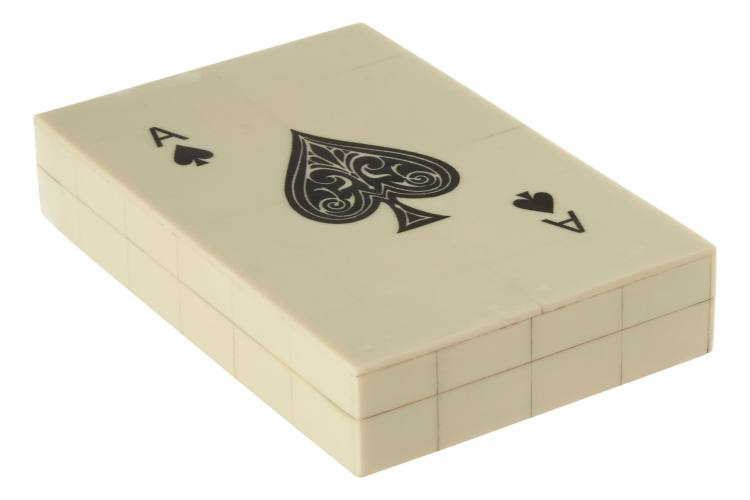 Wellington Cream Playing Cards Box With Cards