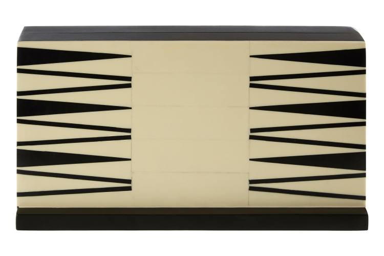 Backgammon board folded.