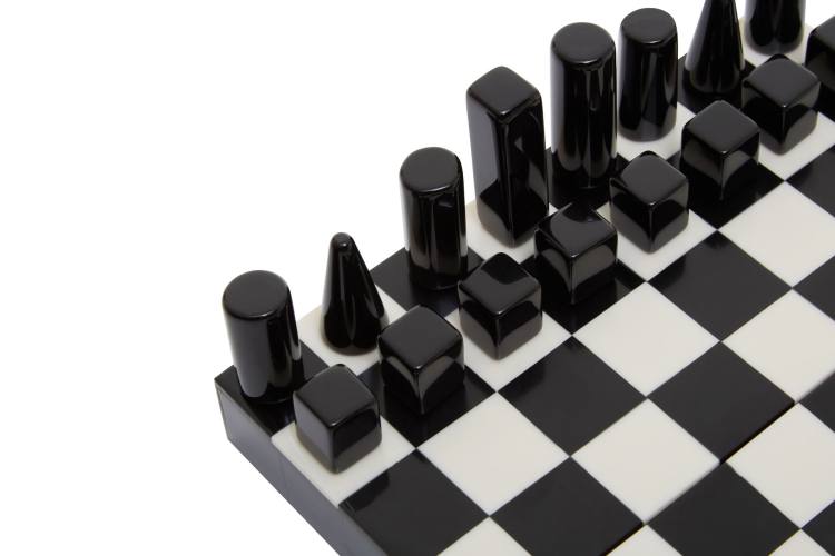 Wellington Small Foldable Chess Set