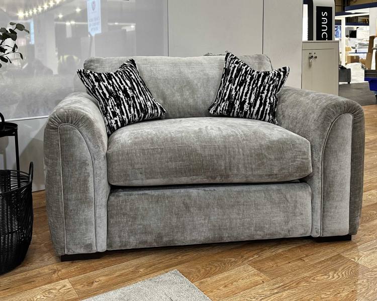 Utopia Snuggler Love chair (same sizes as small sofabed) 